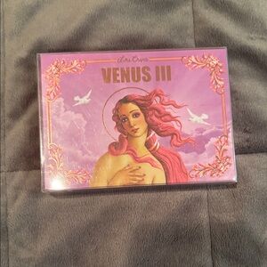 Venus III Eye & Face Palette